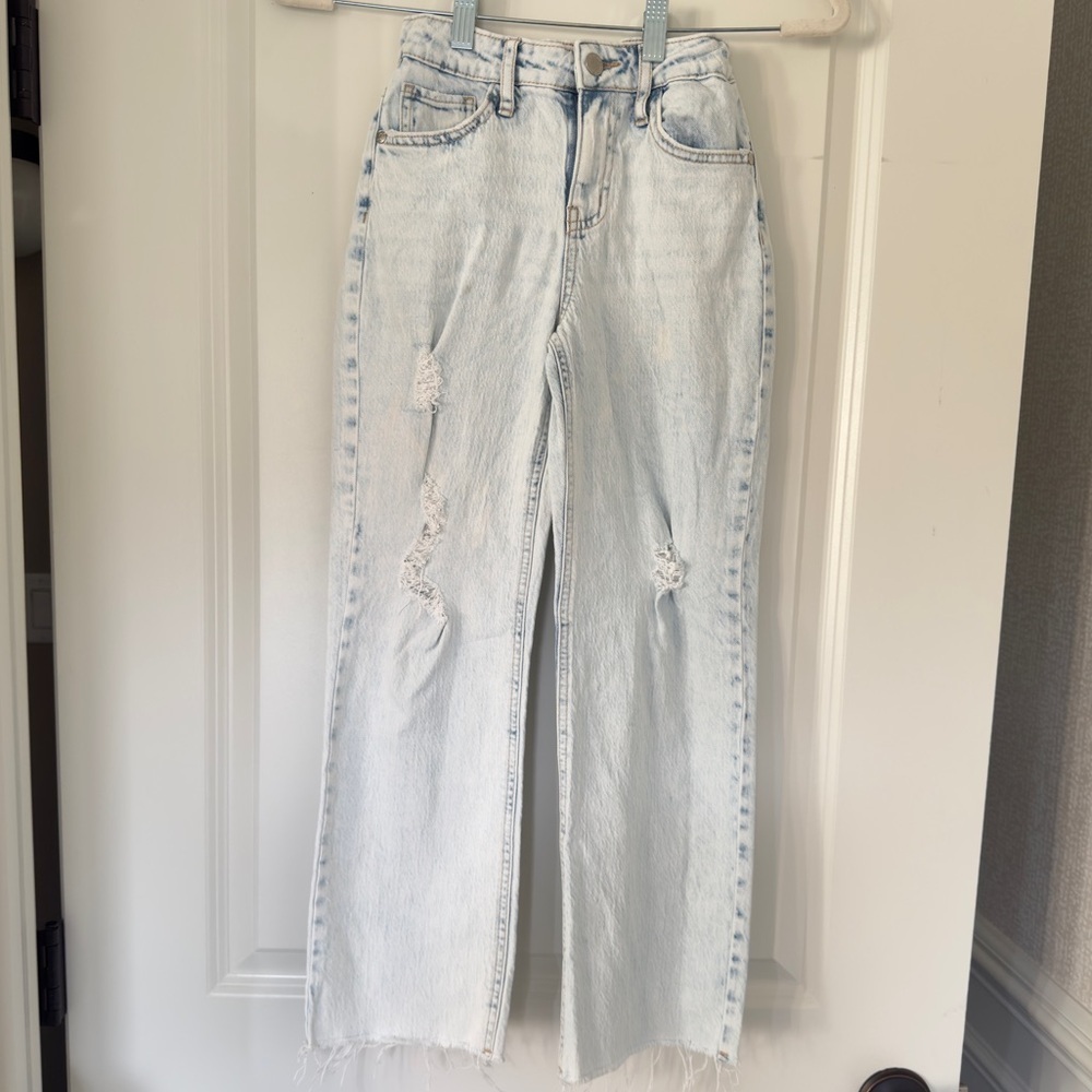 Art Class Casual Light Blue Girl's Straight Leg Ripped Jeans Size 8